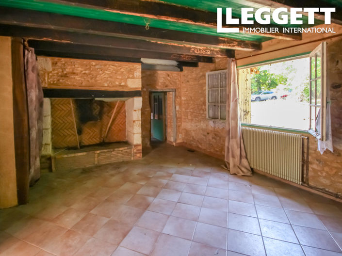 Image No.4-2 Bed House for sale