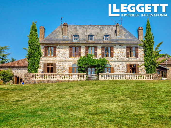 Image No.3-7 Bed Chateaux for sale