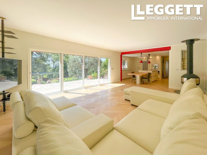 Image No.4-4 Bed House for sale