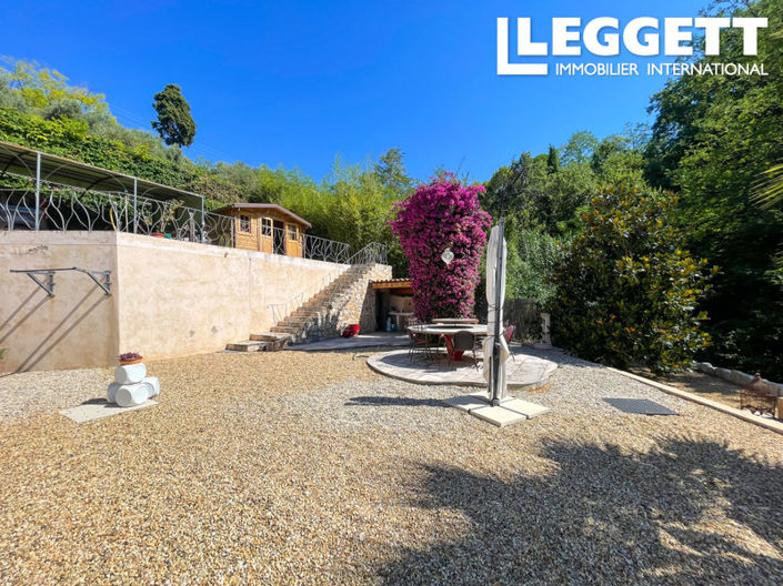 Image No.9-4 Bed House for sale