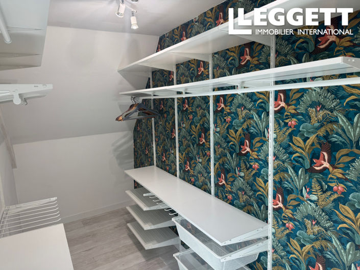 Image No.9-3 Bed House for sale