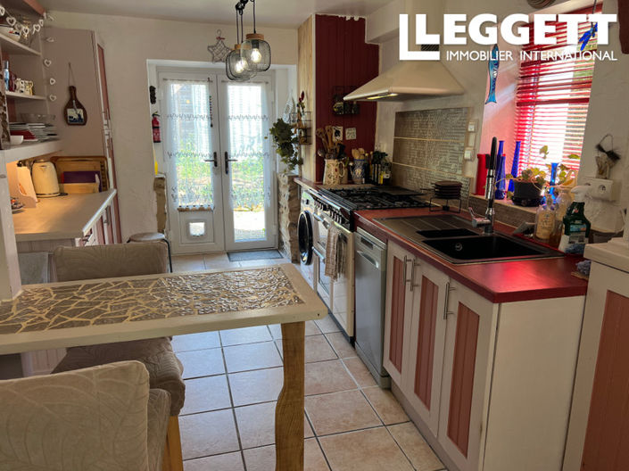 Image No.10-2 Bed House for sale