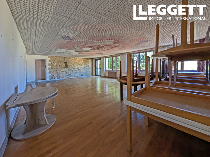 Image No.4-Commercial de 7 chambres à vendre à Dordogne