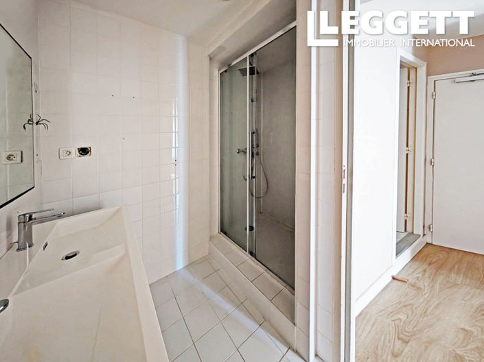 Image No.8-Commercial de 7 chambres à vendre à Dordogne