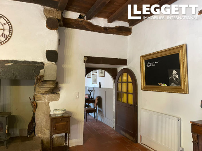 Image No.7-2 Bed House for sale