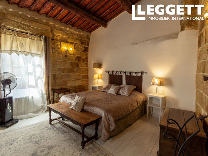 Image No.1-3 Bed House for sale