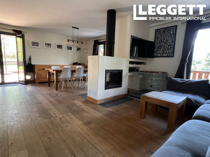 Image No.3-6 Bed House for sale