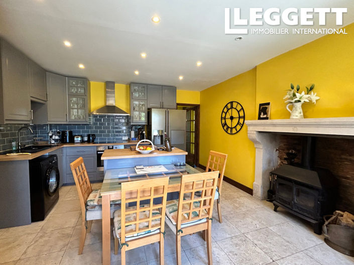 Image No.2-2 Bed House for sale