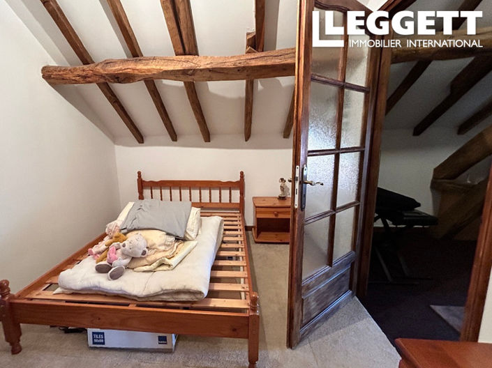 Image No.9-2 Bed House for sale