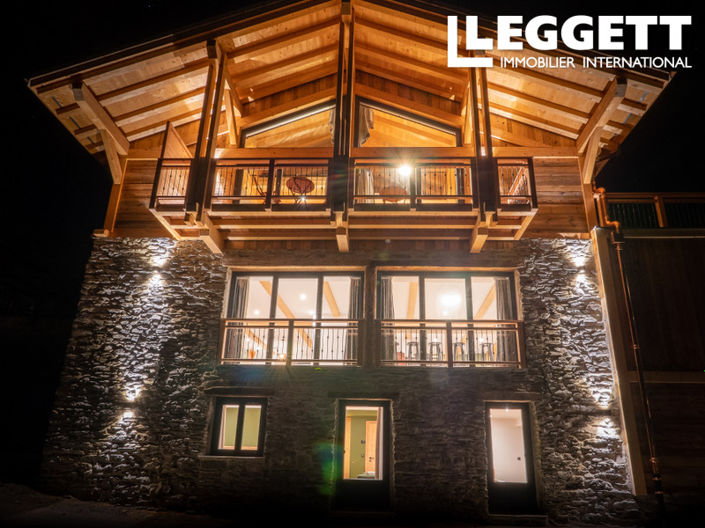 Image No.1-5 Bed House for sale