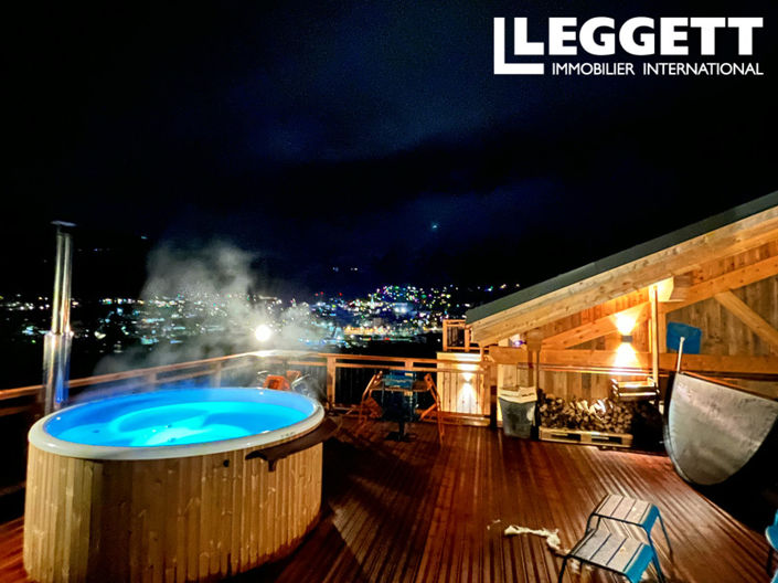 Image No.9-5 Bed House for sale