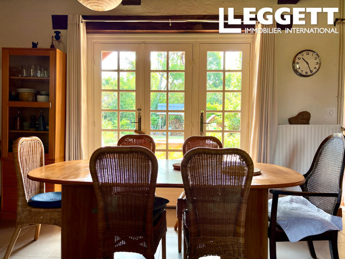 Image No.4-4 Bed House for sale