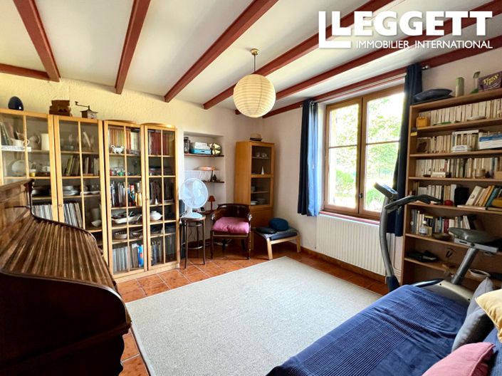 Image No.9-4 Bed House for sale