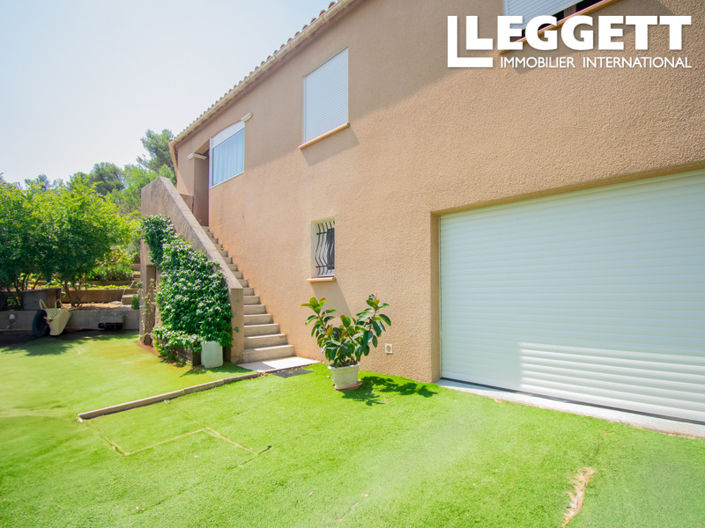 Image No.9-4 Bed House for sale