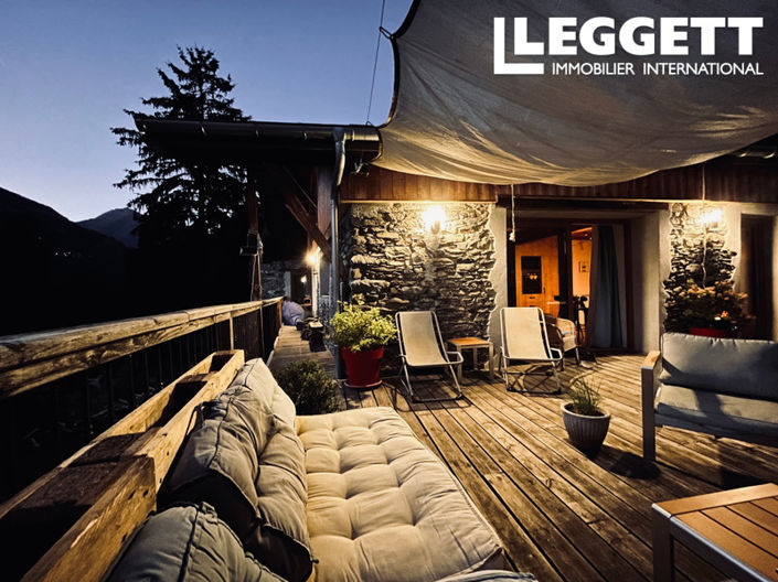 Image No.4-10 Bed House for sale