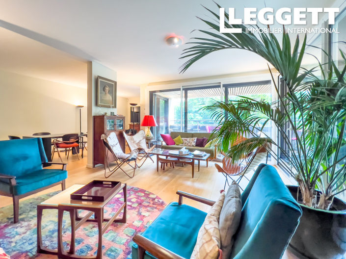 Image No.10-2 Bed Apartment for sale