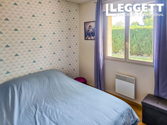 Image No.7-3 Bed House for sale