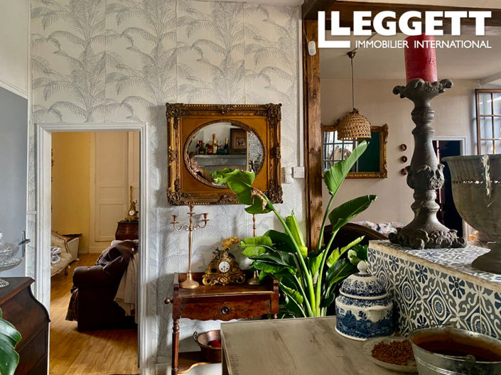 Image No.1-5 Bed House for sale