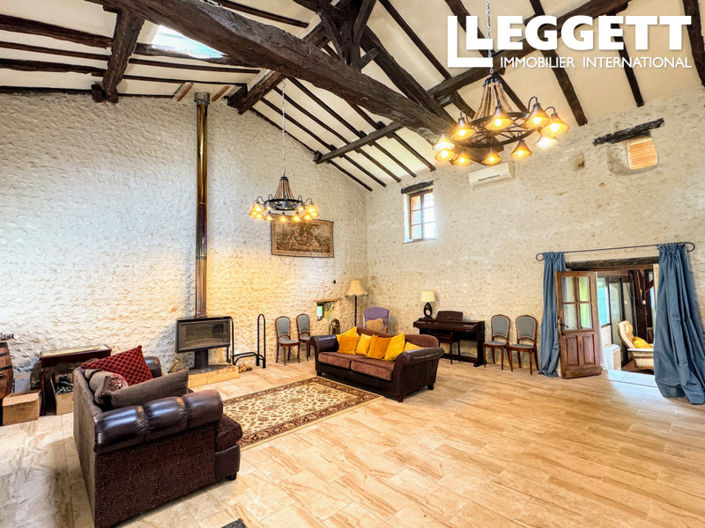 Image No.3-3 Bed House for sale