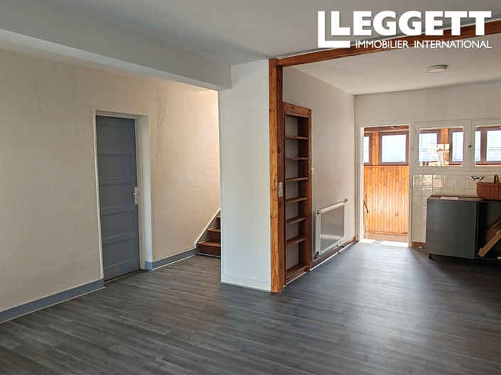 Image No.2-4 Bed House for sale