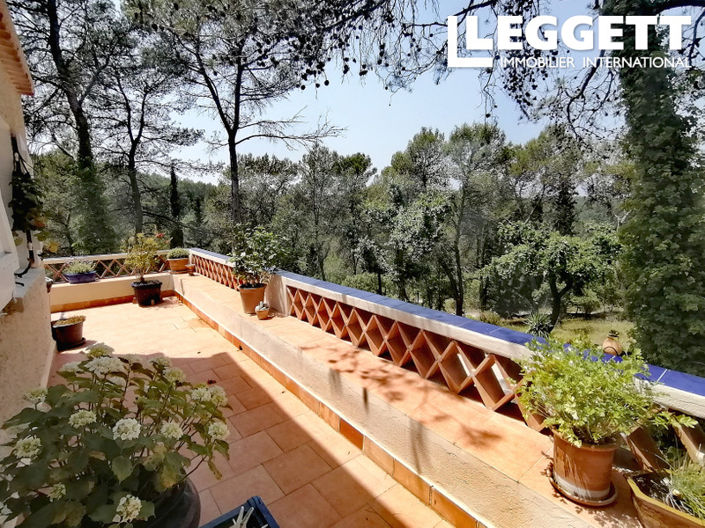 Image No.9-4 Bed House for sale