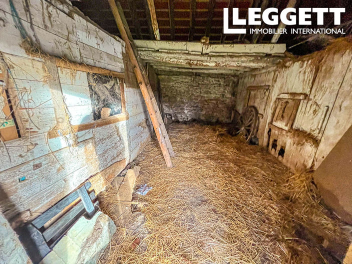 Image No.5-2 Bed House for sale