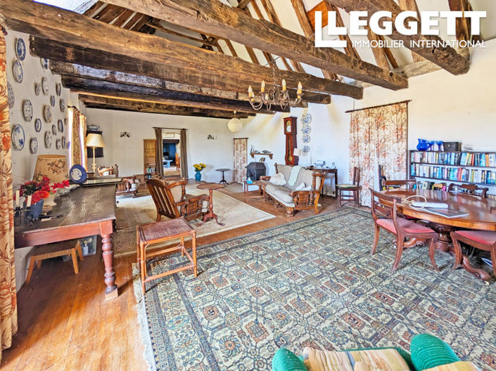 Image No.6-3 Bed House for sale