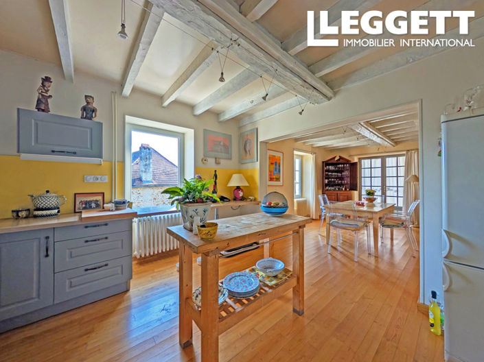 Image No.5-5 Bed House for sale