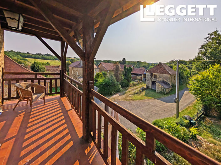 Image No.8-5 Bed House for sale