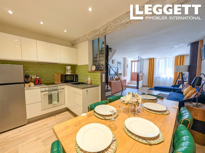 Image No.10-3 Bed House for sale