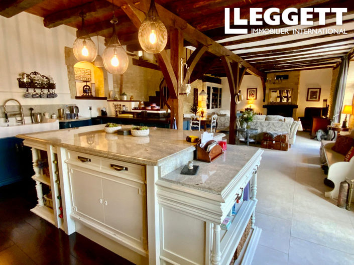 Image No.3-4 Bed House for sale