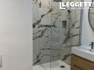 ahr0chm6ly9jzg4uagvzdglhlmltbw8vaw1hz2uvvevom