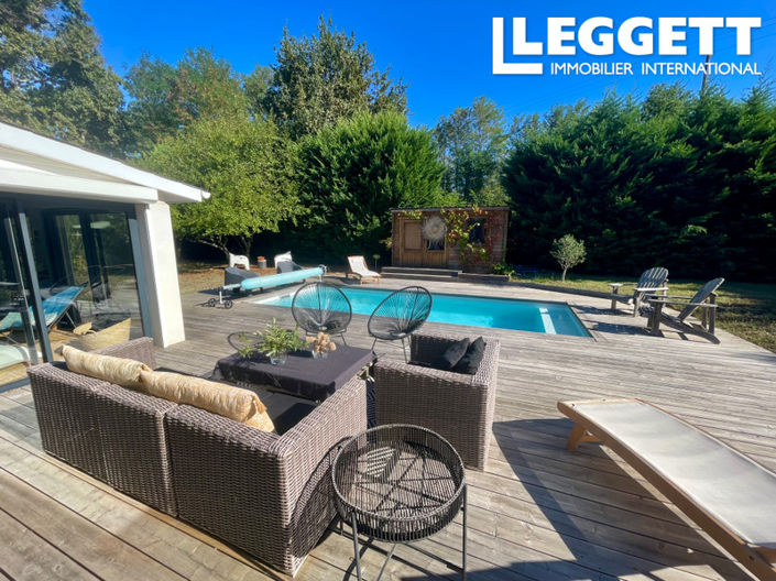 Image No.8-3 Bed House for sale