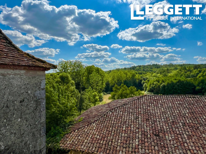 Image No.3-5 Bed House for sale