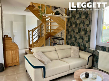 ahr0chm6ly9jzg4uagvzdglhlmltbw8vaw1hz2uvvevom