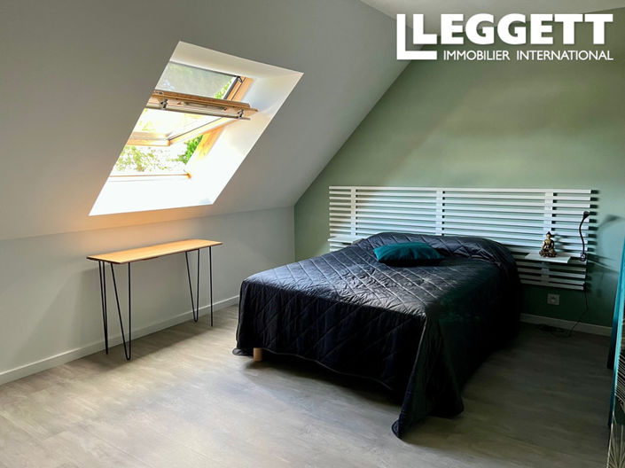 Image No.7-4 Bed House for sale