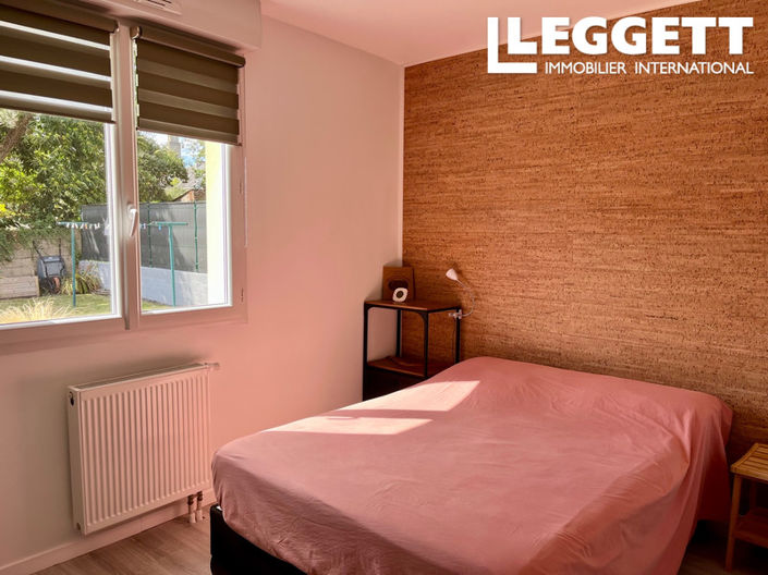 Image No.9-4 Bed House for sale