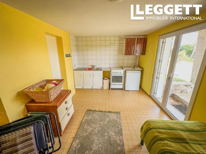 Image No.8-3 Bed House for sale