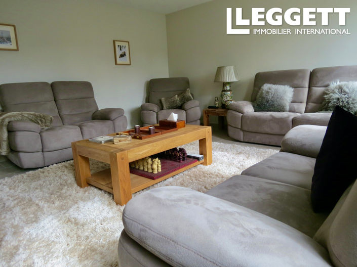 Image No.5-4 Bed House for sale