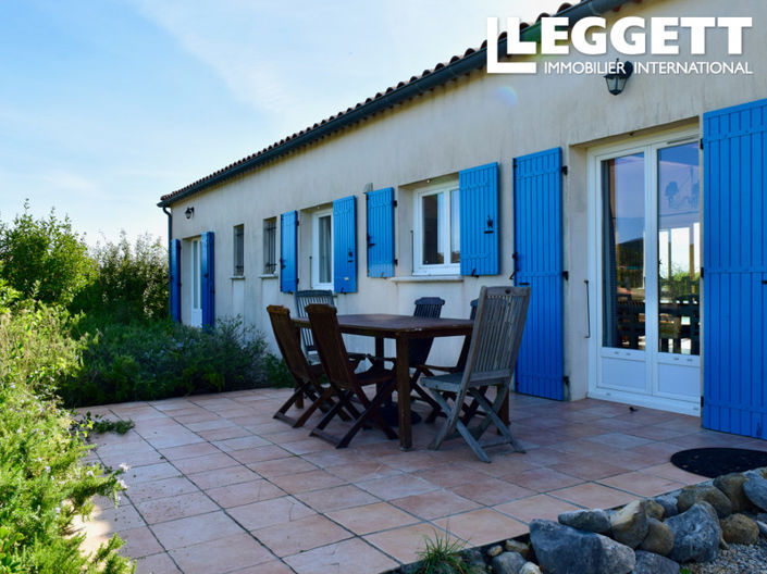 Image No.6-4 Bed House for sale