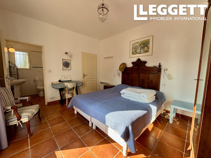 Image No.9-4 Bed House for sale