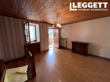 ahr0chm6ly9jzg4uagvzdglhlmltbw8vaw1hz2uvvevom