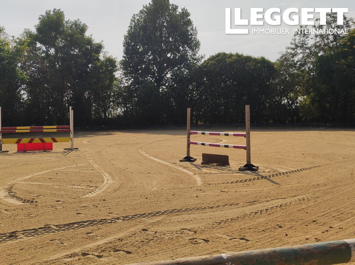 Image No.4-5 Bed House for sale