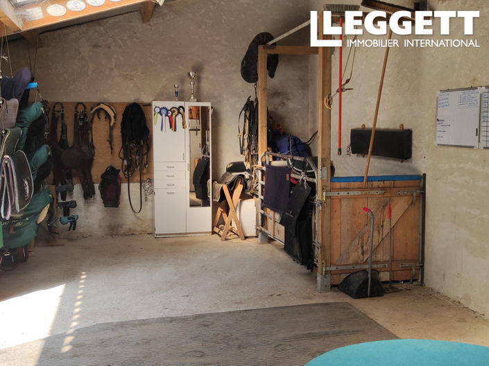 Image No.9-5 Bed House for sale