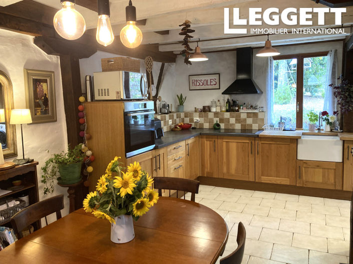 Image No.3-7 Bed House for sale