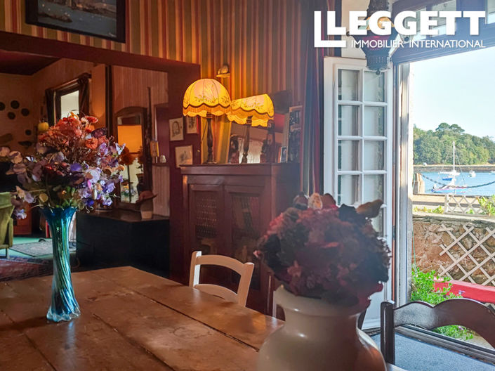 Image No.3-6 Bed House for sale