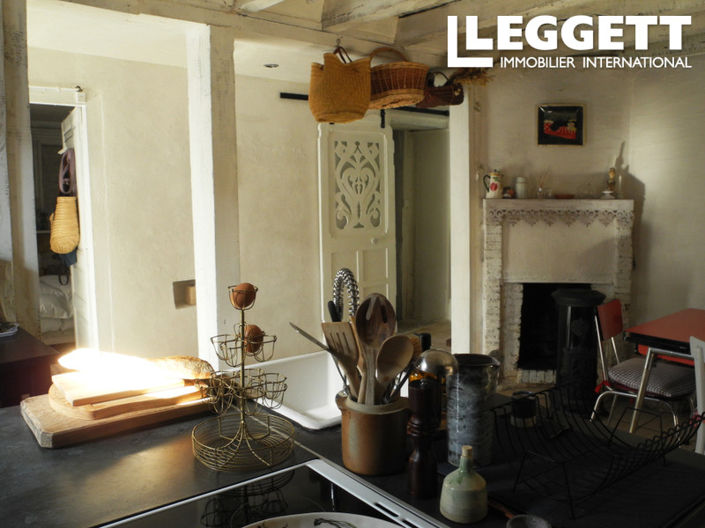 Image No.4-2 Bed House for sale