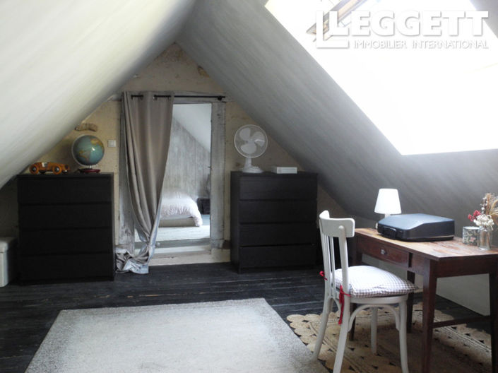 Image No.7-2 Bed House for sale