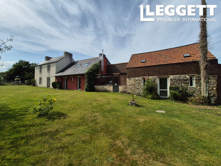 Image No.1-4 Bed House for sale