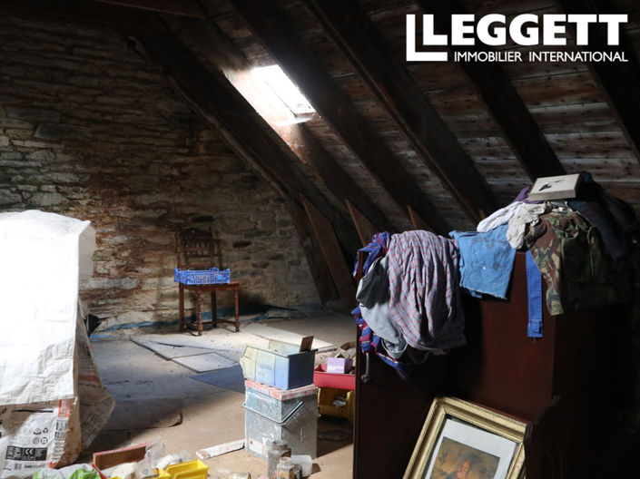 Image No.9-House for sale